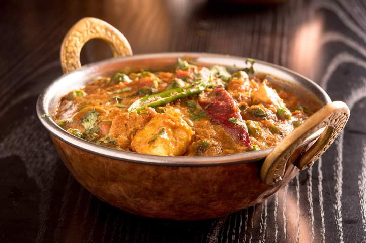Curry specialities Tours