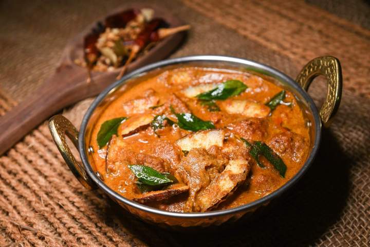 Homemade curry Tours